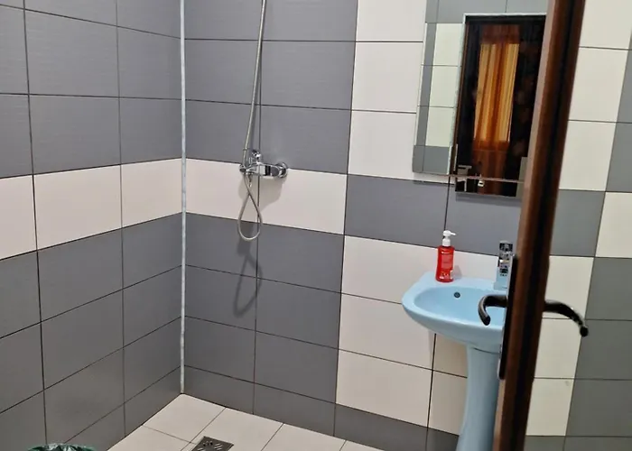 Casa Inflorita Észak-Eforie